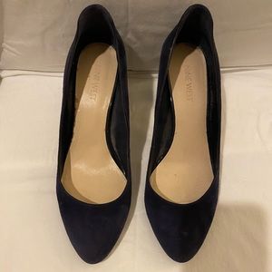 Nine West navy suede pumps